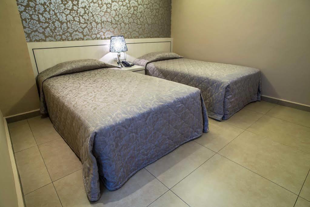 Kingston Hotel 1 , Bukit Bintang Kuala Lumpur Zewnętrze zdjęcie